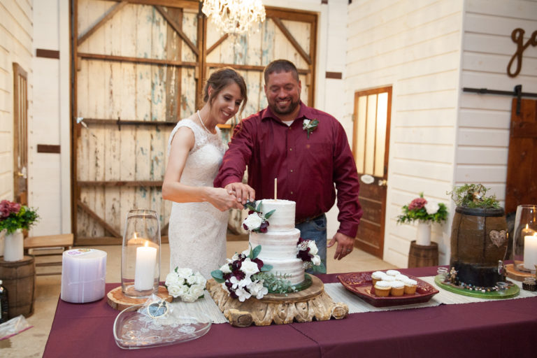 Wedding at My Three Weddings Barn in Coushatta La